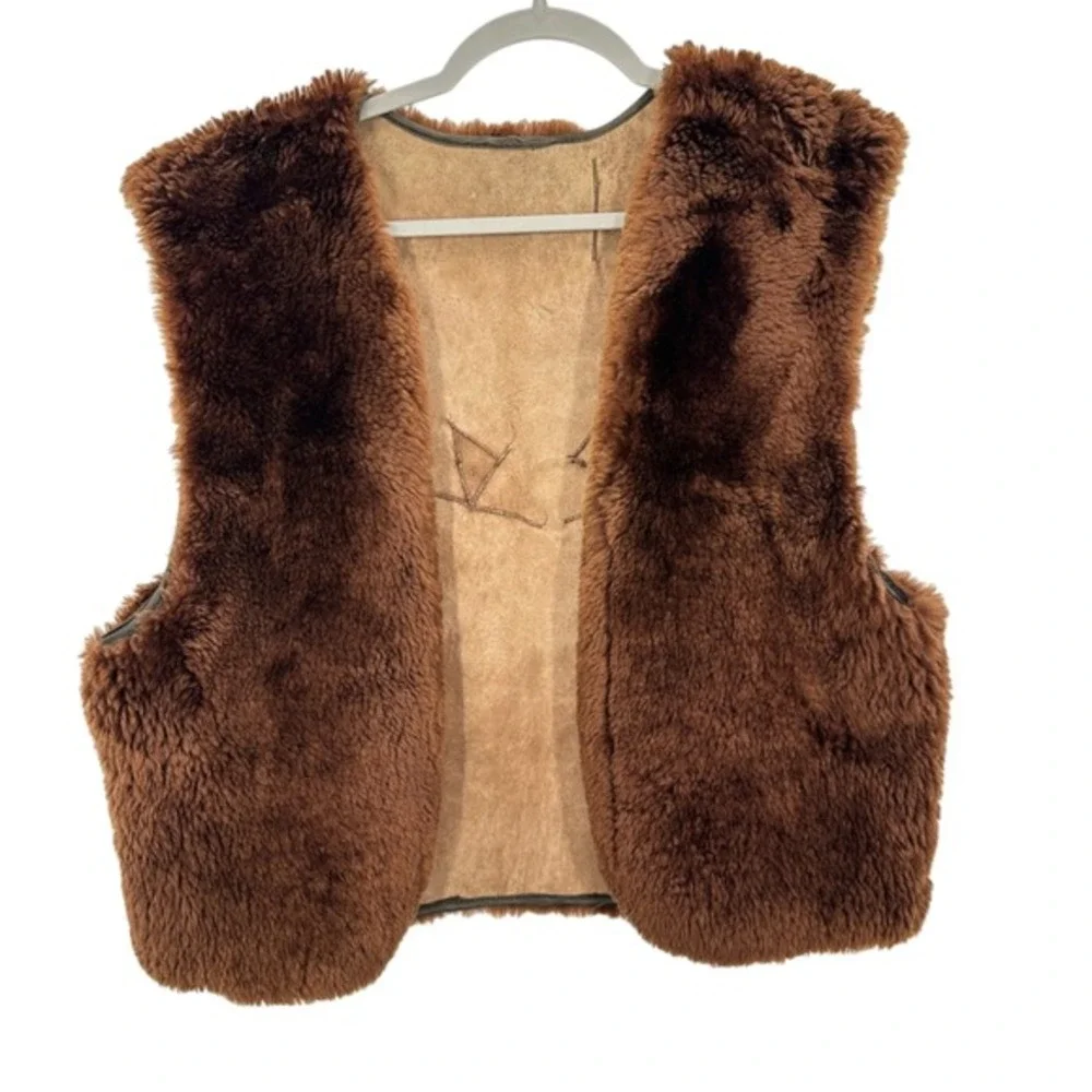 Vintage Handcrafted Mens‎ Shearling Sheepskin Vest Brown Suede Lined Outerwear - Picture 6 of 7